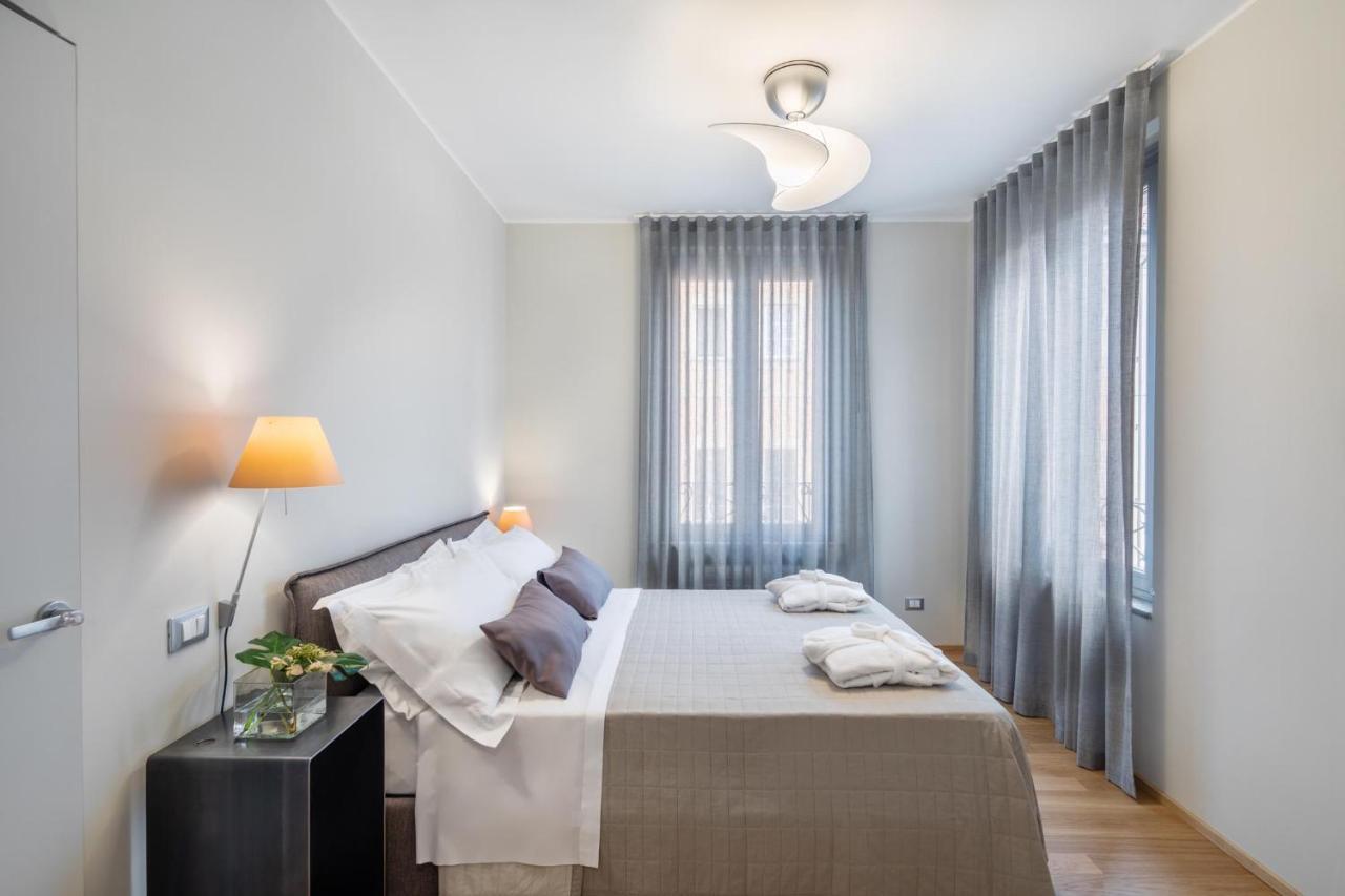 30Cavour Luxury Suites Pavia Ngoại thất bức ảnh